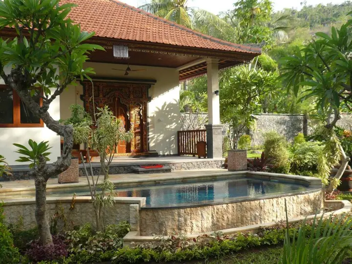 Бунутан: Di Abian Villas
