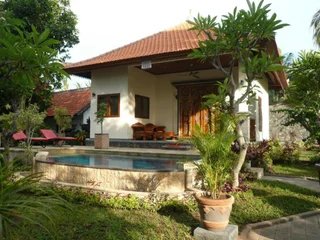 Бунутан: Di Abian Villas