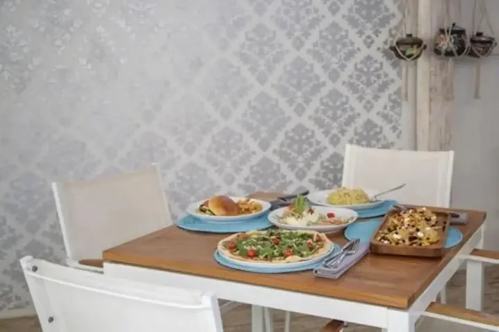 Гили Траванган: Villas Edenia