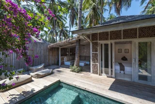 Гили Траванган: Villas Edenia