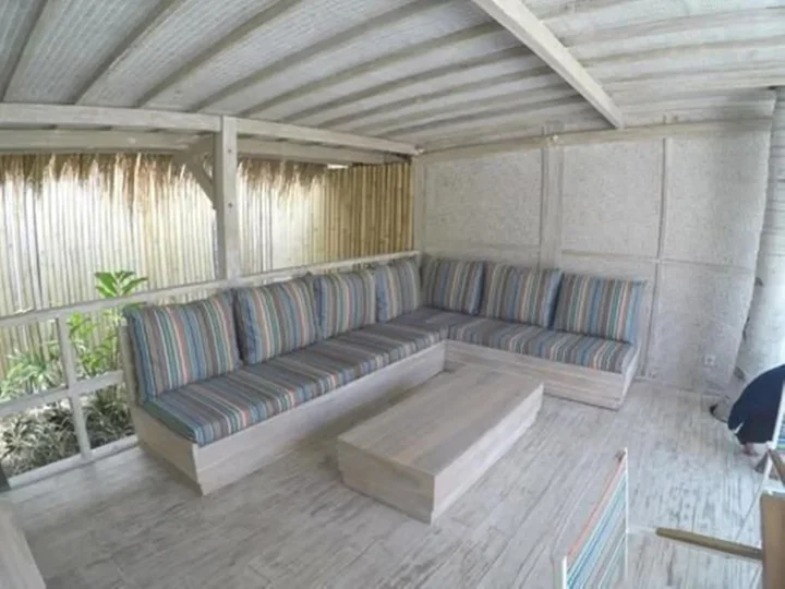 Гили Траванган: Villas Edenia