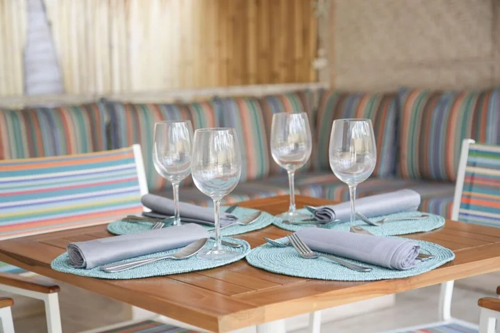 Гили Траванган: Villas Edenia