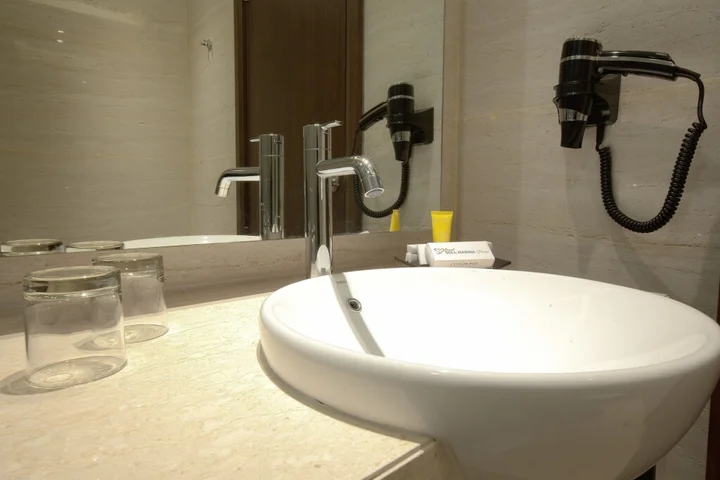 Тангеранг: Grand Soll Marina Hotel
