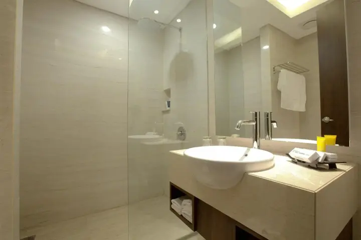 Тангеранг: Grand Soll Marina Hotel