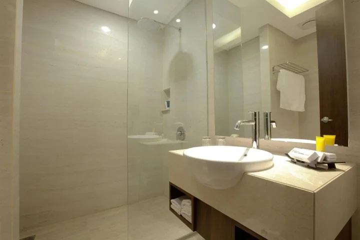 Тангеранг: Grand Soll Marina Hotel