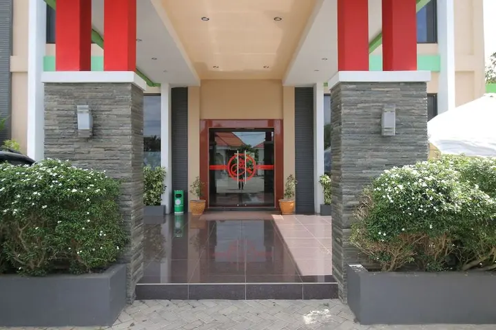 Банджанбару: Airy Bandara Syamsudin Noor Kasturi Satu Banjarbaru