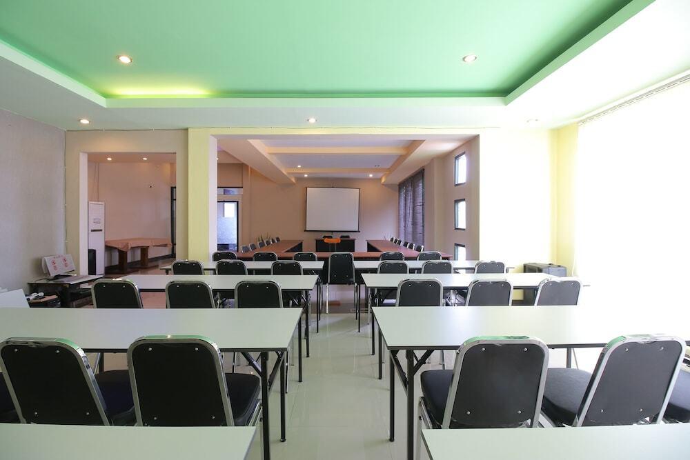 Банджанбару: Airy Bandara Syamsudin Noor Kasturi Satu Banjarbaru