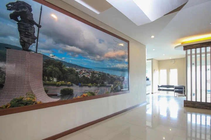 Амбон: Airy Batu Meja Sirimau 12 Ambon