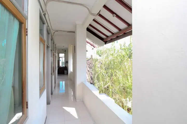 Семаранг: Airy Gombel Bukit Sari Raya 1 Semarang