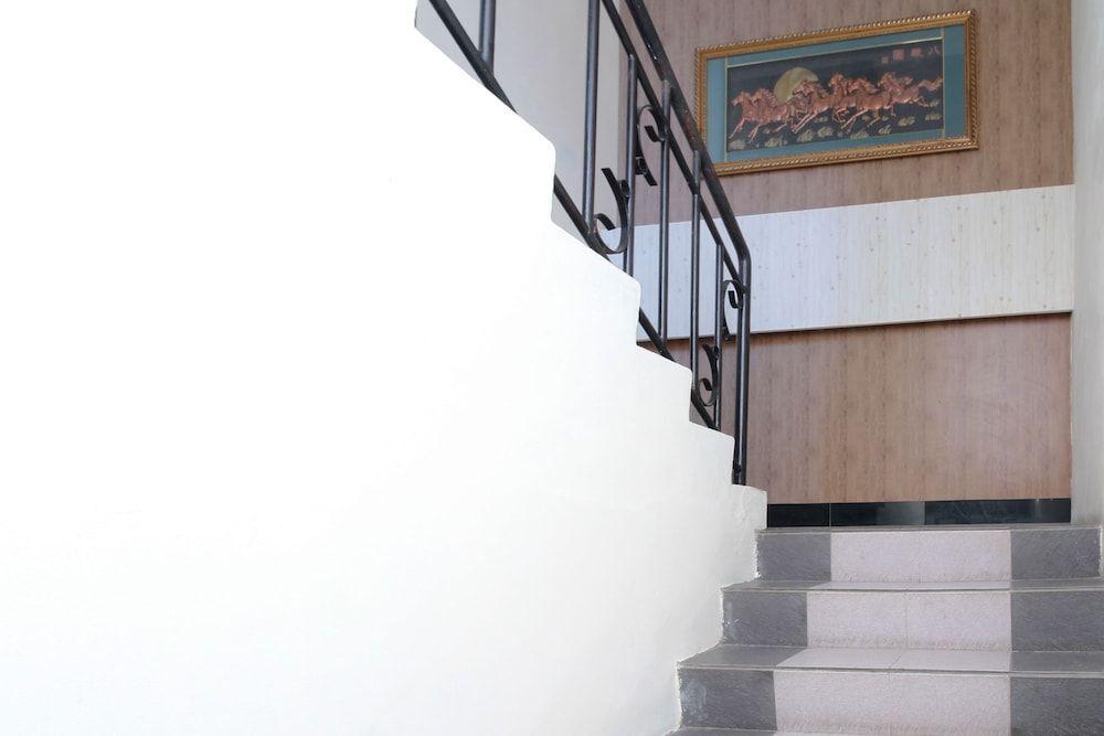 Семаранг: Airy Gombel Bukit Sari Raya 1 Semarang