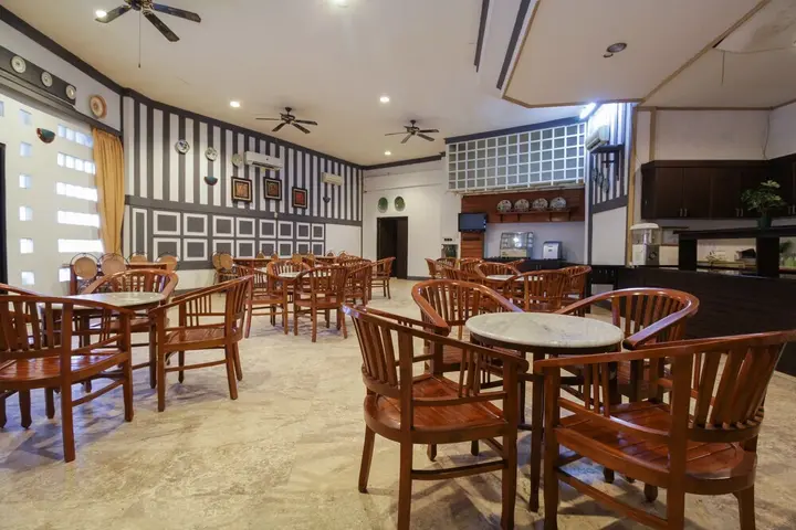 Палангкарая: Airy Ahmad Yani Irian 2 Palangkaraya