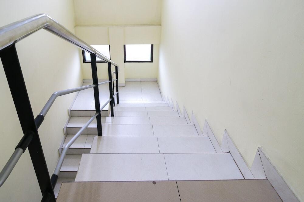 Амбон: Airy Sirimau Rijali 86 Ambon