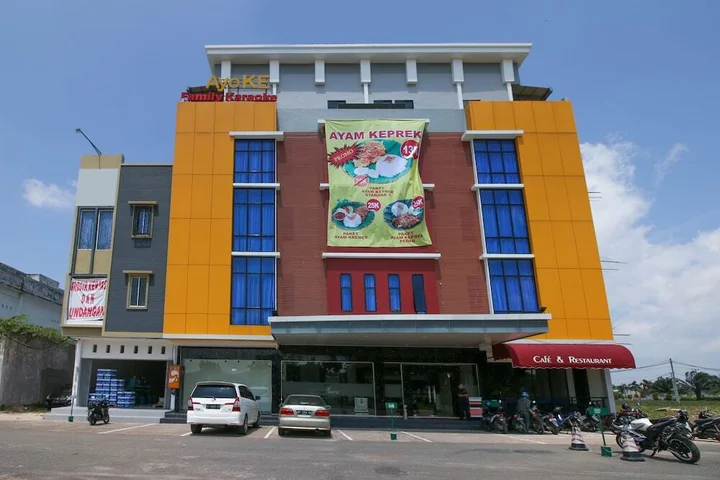 Батам: Airy Batu Aji Suprapto Graha Nusa Blok A 2 Batam
