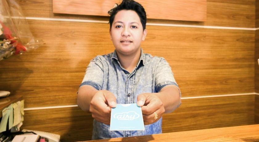 Амбон: Airy Honipopu Tugu Trikora AM Sangaji Ambon