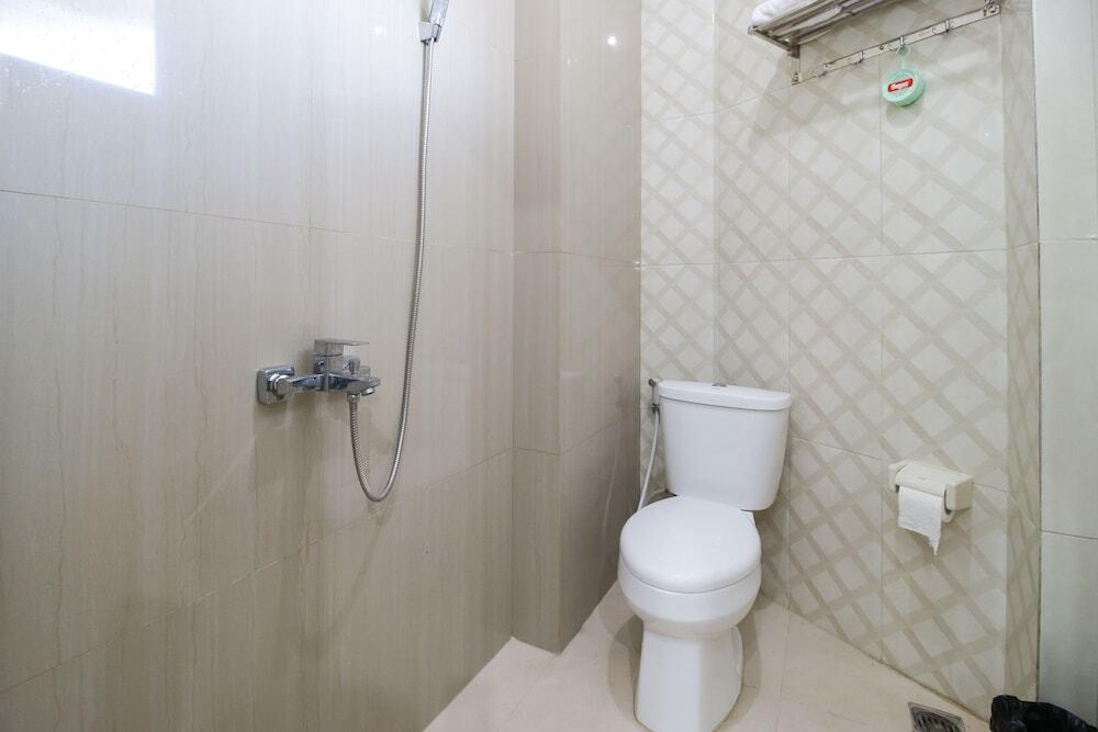 Маланг: Airy Syariah Blimbing De Panorama Square Kavling C2 Malang