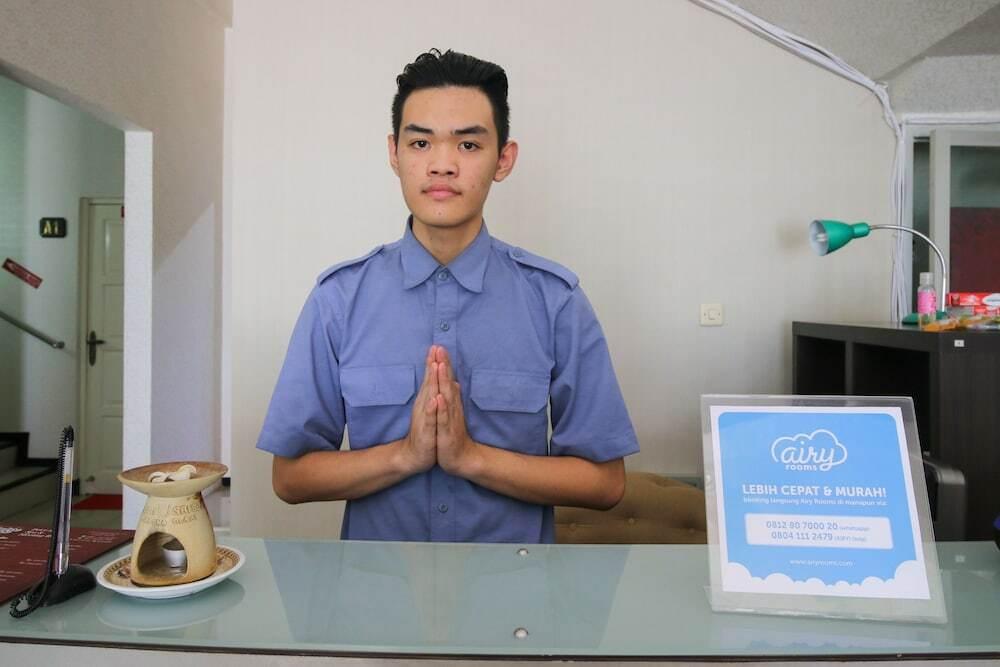 Маланг: Airy Syariah Blimbing De Panorama Square Kavling C2 Malang