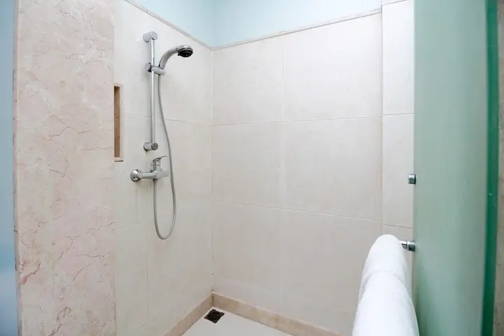 Кута: Airy Legian 131 Kuta Bali