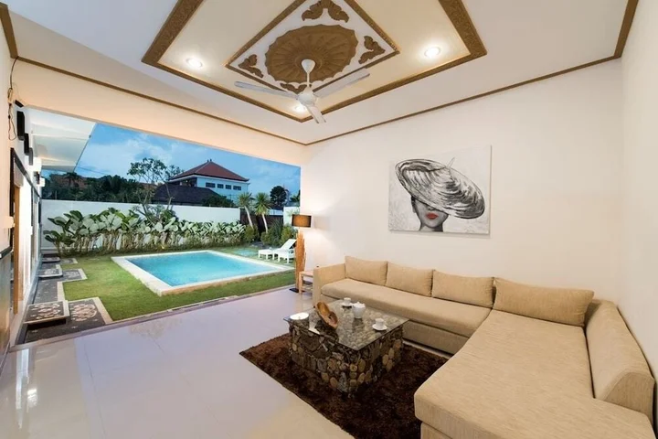 Керобокан: Sol Bella Villa