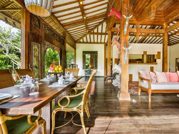Чангу: Villa Desa Roro Estate by Villa Finder