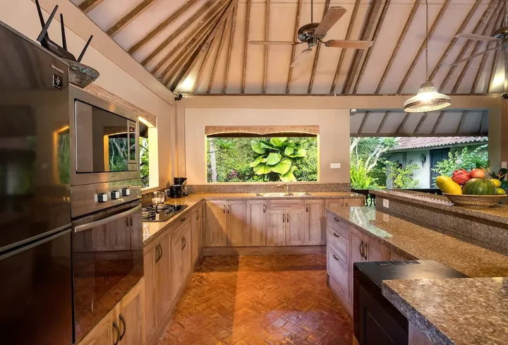 Керобокан: Villa Koyama by Villa Finder