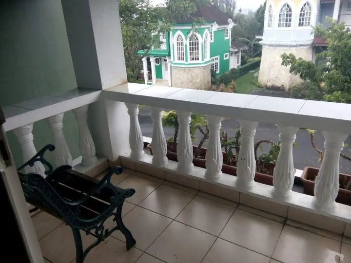 Чипанас: Villa Kota Bunga Gladiol