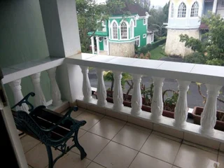 Чипанас: Villa Kota Bunga Gladiol