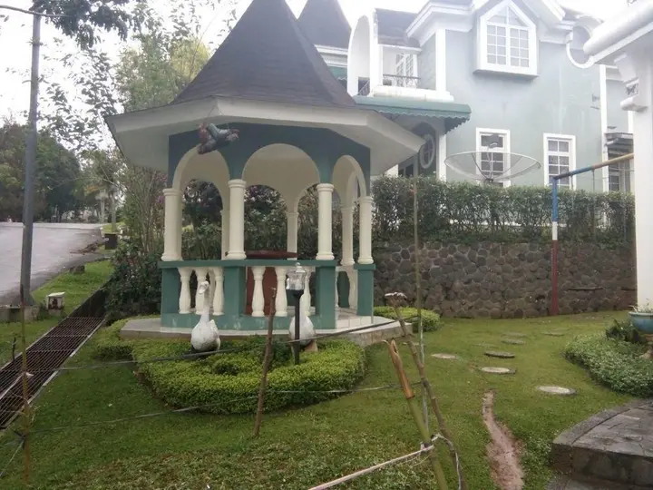 Чипанас: Villa Kota Bunga Gladiol