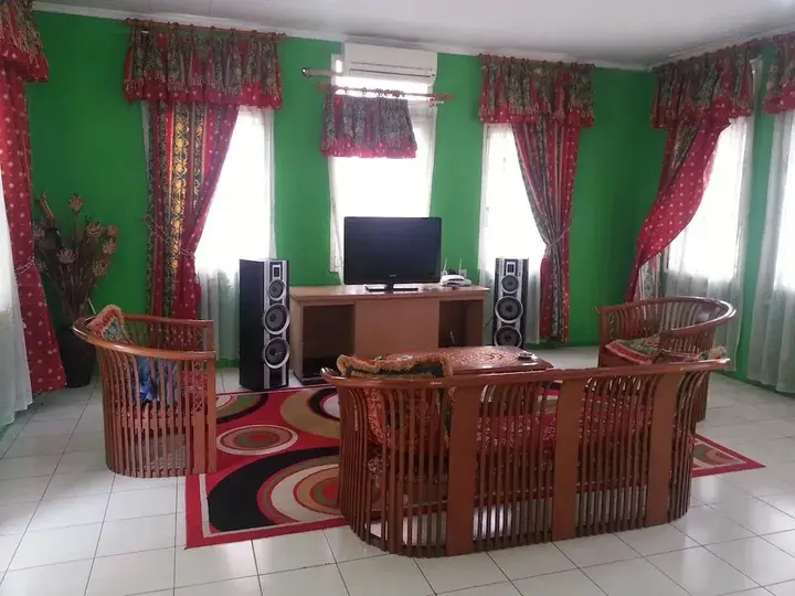 Чипанас: Villa Kota Bunga Aster