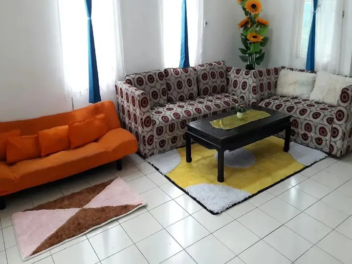 Чипанас: Villa Kota Bunga Aster