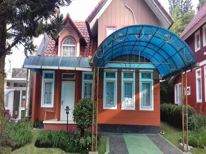 Чипанас: Villa Kota Bunga Aster