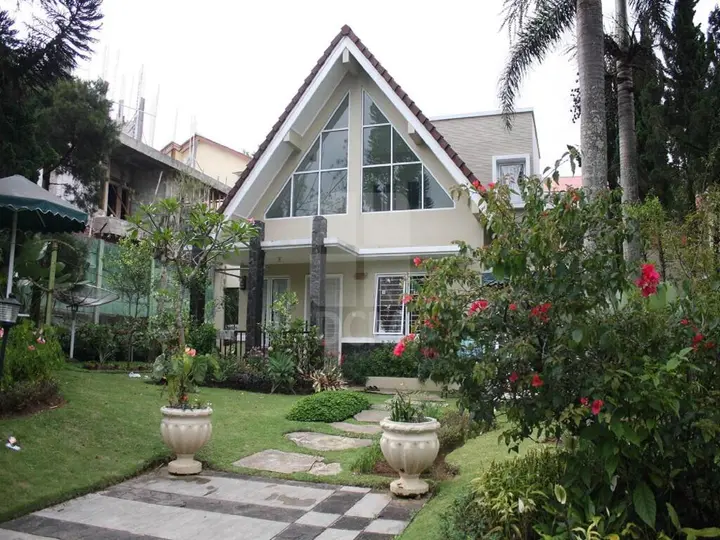 Чипанас: Villa Kota Bunga Teratai