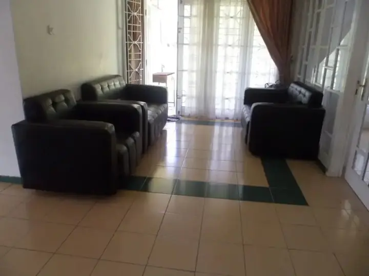 Чипанас: Villa Kota Bunga Teratai