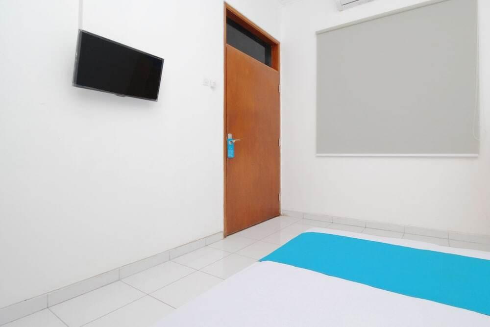Семаранг: Airy Tawangsari Puri Anjasmoro EE3 5 Semarang