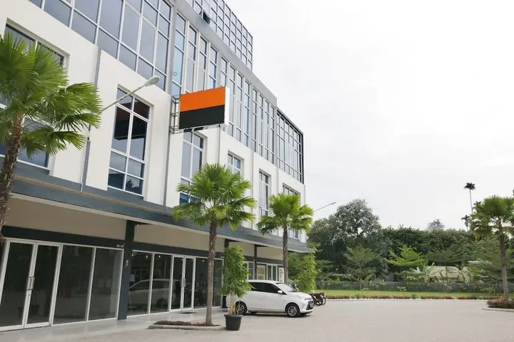 Петумбак: Airy Bandara Kualanamu 9 A39 Deli Serdang