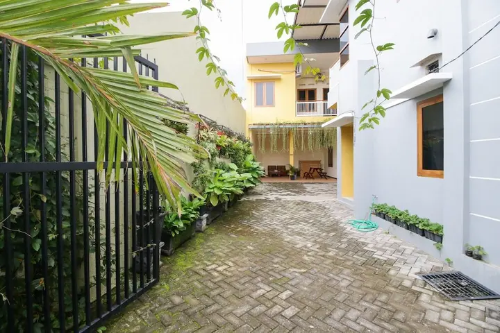 Маланг: Airy Lowokwaru Kedawung Lima 25J Malang