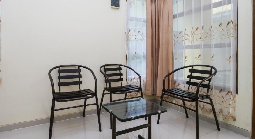 Маланг: Airy Lowokwaru Kedawung Lima 25J Malang