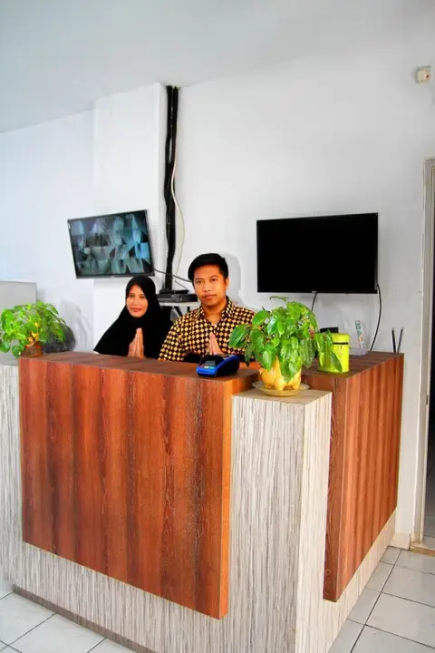 Тангеранг: Hotel Syariah Mama Kutajaya Pasar Kemis