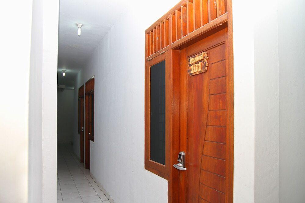 Тангеранг: Hotel Syariah Mama Kutajaya Pasar Kemis