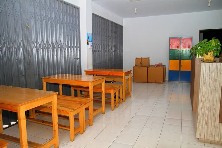 Тангеранг: Hotel Syariah Mama Kutajaya Pasar Kemis