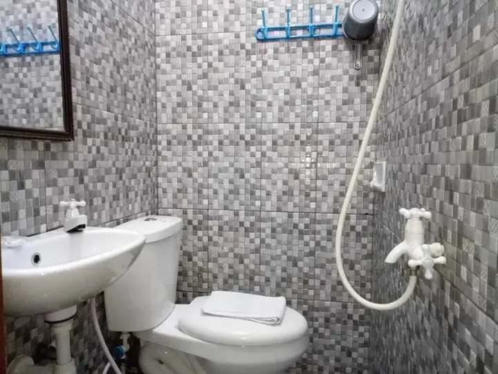Тангеранг: Hotel Syariah Mama Kutajaya Pasar Kemis
