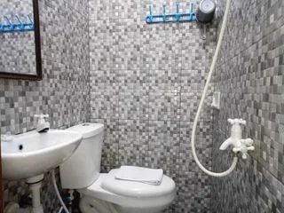 Тангеранг: Hotel Syariah Mama Kutajaya Pasar Kemis