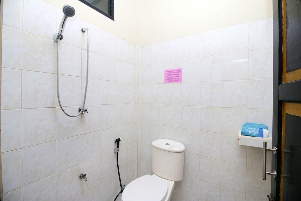 Понтианак: Airy Eco Syariah Pontianak Tenggara Ahmad Yani Sepakat Dua 8