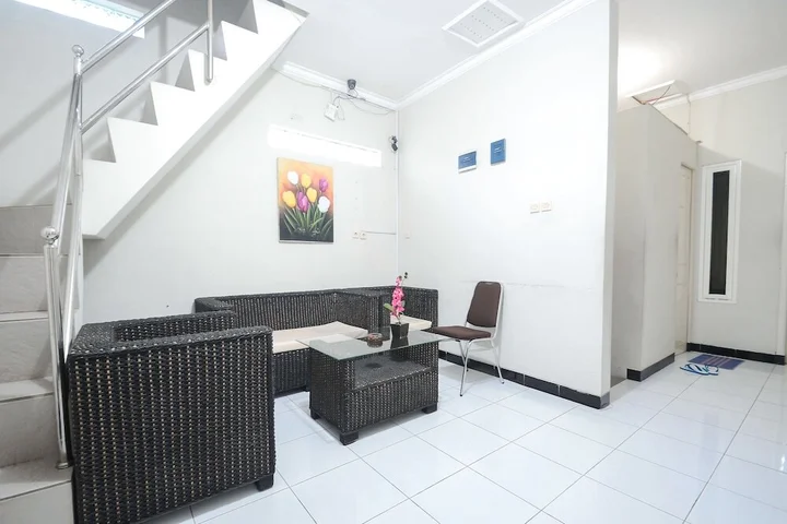 Маланг: Airy Eco Syariah Sawojajar Danau Tondano Raya F4 Malang