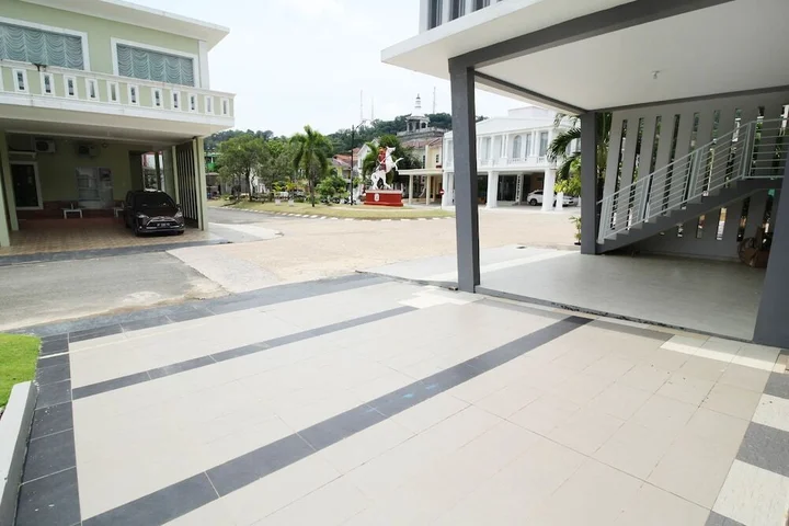 Батам: Airy Eco Syariah Simpang Jam Gajah Mada Puri Casablanca Batam