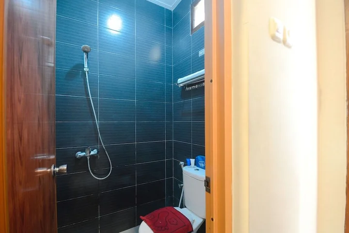Суракарта: Airy Sumber Pajajaran Utara Satu 44 Solo