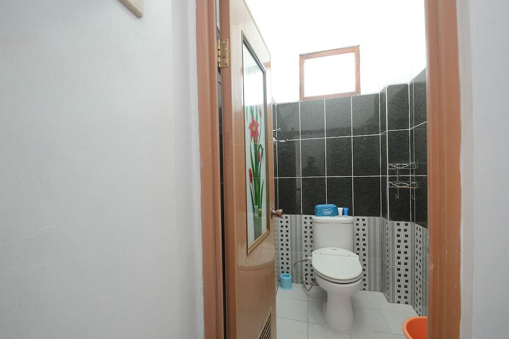 Суракарта: Airy Eco UNISRI Kalingga Utara Satu Solo