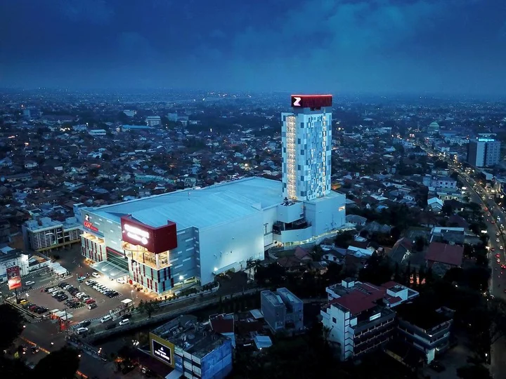 Палембанг: The Zuri Palembang