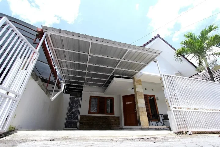 Депок: D'Java Homestay Babarsari By The Grand Java