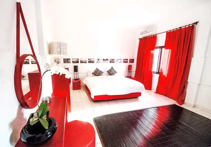 Black and Red Oberoi Villa — фото 3