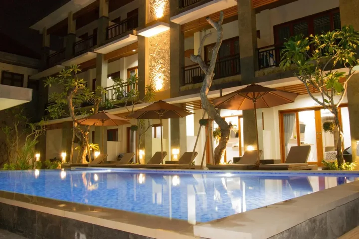 Кута: Exotis Villa Seminyak